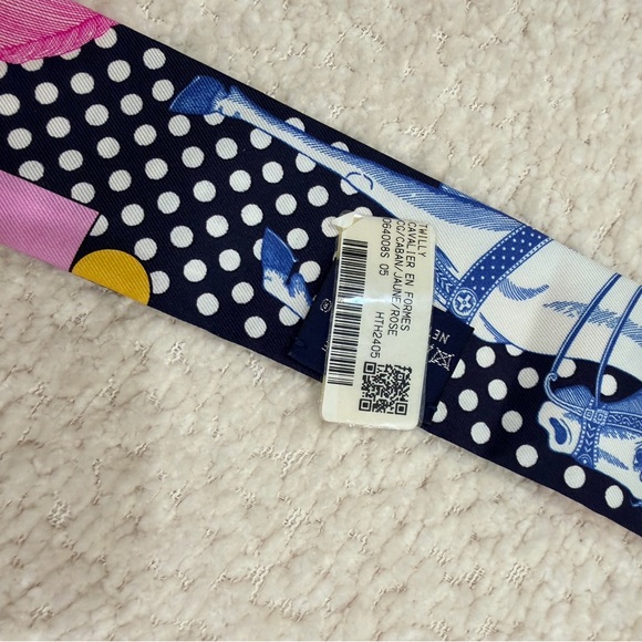 Hermes Multicolor Twilly Scarf with Horse Design Navy Orange Pink NWT - Picture 3 of 5